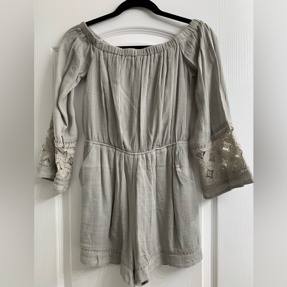 Green/grey romper